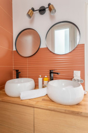 Location
Spacieux appartement rénové deux chambres (loyer tout inclus)