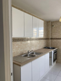 
                                                                                        Location
                                                                                         Spacieux T4 dans copropriété Arborée et sécurisée