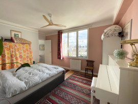 Location
Spacious and Comfortable 3-Room Apartment (loyer tout inclus)