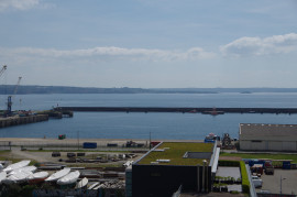 
                                                                                        Vente
                                                                                         Splendide Appartement Contemporain vue Mer avec Terrasse à Brest