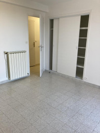 
                                                                                        Location
                                                                                         St-Barnabé – T4 - Résidence fermée, 34 Bd Garoutte