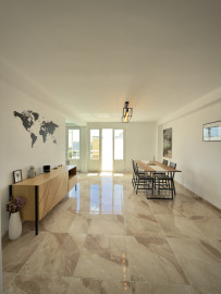 
                                                                                        Vente
                                                                                         St FOY limite LYON 5 – T4 RÉNOVÉ 70M² • DERNIER ÉTAGE • TERRASSE • CAVE  249 000€