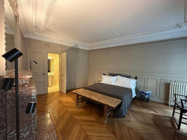 Location
St-Germain-des-Prés (loyer tout inclus)