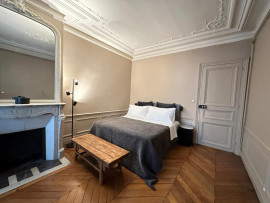Location
St-Germain-des-Prés (loyer tout inclus)