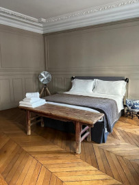 Location
St-Germain-des-Prés (loyer tout inclus)