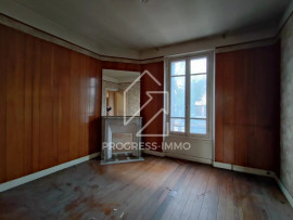 
                                                                                        Vente
                                                                                         St-Maur centre Maison à rénover