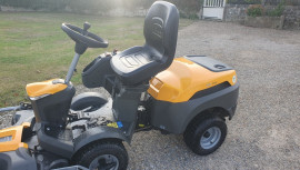 
                                                                                        Jardinage
                                                                                         Stiga 700WX 4x4 de 2025 - 25 h d'utilisation