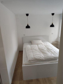 
                                                                                        Location
                                                                                         Strasbourg centre / 2 P. 30 m2