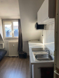 
                                                                                        Location
                                                                                         Studette 11 m2