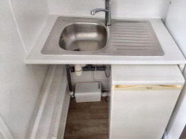 
                                                                                        Location
                                                                                         Studette meublée Oberkampf 7ème avec ascenseur