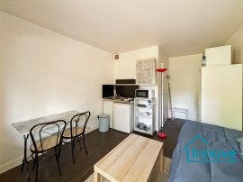 Location
Studette proche gare de montreuil