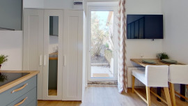 
                                                                                        Location
                                                                                         Studio 1 pièce