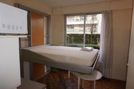 
                                                                                        Location
                                                                                         Studio 14m²-métro Anatole France