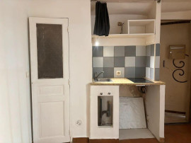 
                                                                                        Location
                                                                                         Studio 15m² à Aix Quartier Mazarin