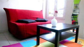 
                                                                                        Location
                                                                                         Studio 15M2 hypercentre Dijon au calme 370€/mois