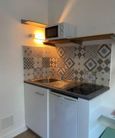 
                                                                                        Location
                                                                                         Studio 15m2 meublé à louer à Bordeaux
