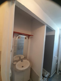
                                                                                        Location
                                                                                         Studio 15m2 rénové près gare Stain Pierrefitte