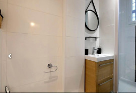 Location
Studio 16 m2 (loyer tout inclus)