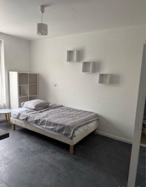 
                                                                                        Location
                                                                                         Studio 17 m² entre bas Montreuil et Vincennes