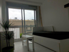 
                                                                                        Location
                                                                                         Studio 18 m2 mairie Puteaux
