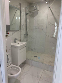 
                                                                                        Location
                                                                                         Studio 19m2