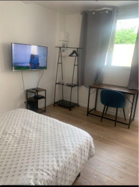 
                                                                                        Location
                                                                                         Studio 19m2