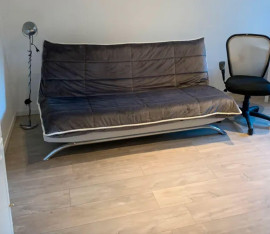 
                                                                                        Location
                                                                                         Studio 20 m2
