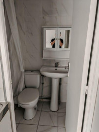 
                                                                                        Location
                                                                                         Studio 20m²