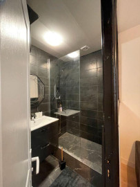 
                                                                                        Location
                                                                                         Studio 20m² à Paris 18ème idéal pour étudiant
