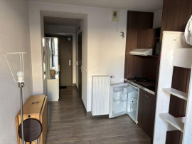 
                                                                                        Location
                                                                                         Studio 20m² dans résidence étudiante récente