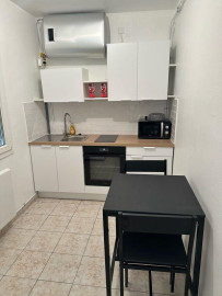 
                                                                                        Location
                                                                                         Studio 24 m2