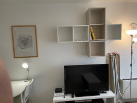 
                                                                                        Location
                                                                                         Studio 24 m2 bien équipé (loyer tout inclus)