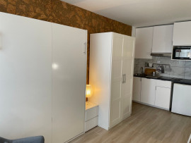 
                                                                                        Location
                                                                                         Studio 24 m2 bien équipé (loyer tout inclus)