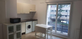 
                                                                                        Location
                                                                                         Studio 25m² avec parking