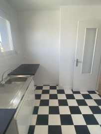 
                                                                                        Location
                                                                                         Studio 25m2 à Arcueil