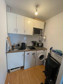 
                                                                                        Location
                                                                                         Studio - 26m2