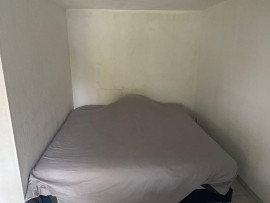 
                                                                                        Location
                                                                                         Studio 28m2