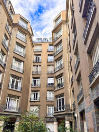 
                                                                                        Vente
                                                                                         Studio 30m2 Avenue Raymond Poincaré