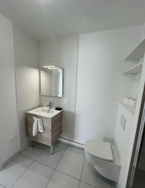 
                                                                                        Location
                                                                                         Studio 33m2 Romainville, proche métro