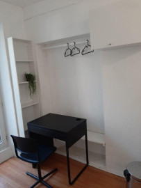 
                                                                                        Location
                                                                                         Studio 9m2 Le Marais idéal étudiant