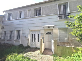 
                                                                                        Location
                                                                                         Studio à louer Créteil Église proche métro
