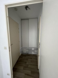 
                                                                                        Location
                                                                                         Studio à louer fonctionnel - coeur de ville/gare