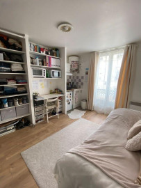 
                                                                                        Location
                                                                                         Studio à louer Paris 17eme