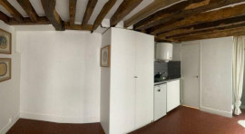 
                                                                                        Location
                                                                                         Studio à Paris Le Marais