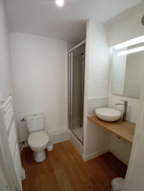 
                                                                                        Location
                                                                                         Studio angers 21m2.