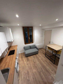 
                                                                                        Location
                                                                                         Studio Annecy 20m2