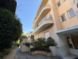 
                                                                                        Vente
                                                                                         Studio au coeur de Cimiez