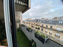 
                                                                                        Location
                                                                                         Studio avec balcon quartier pl Victor Hugo