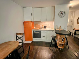 Location
Studio avec jardin privatif au coeur de Montmartre ! (loyer tout inclus)