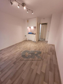 
                                                                                        Location
                                                                                         studio avec parking - secteur Vélodrome